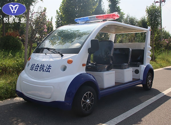 8座电动巡逻车